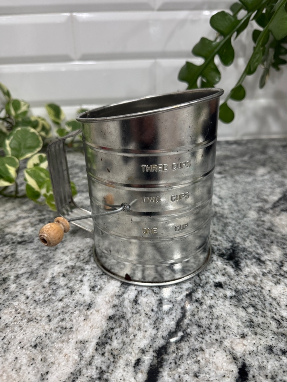 Vintage Stainless Steel Flour Sifter | 3-Cup Capacity with Wooden Knob Crank